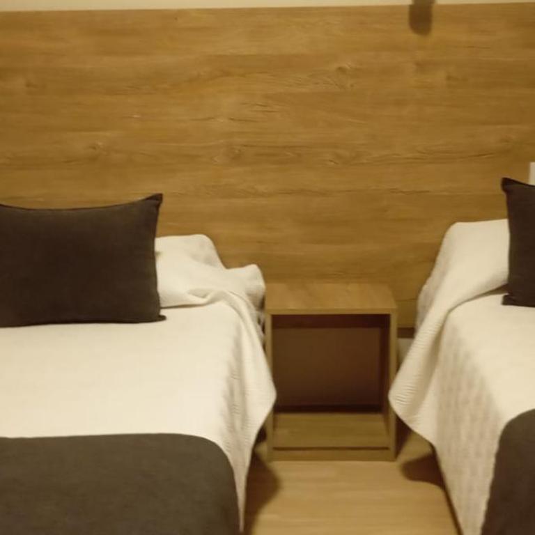 Hotel Alpre - Habitación Individual Superior - 2