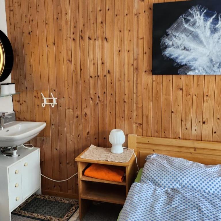 B&B St Moritz - Doppel-/Zweibettzimmer mit Bergblick - 2