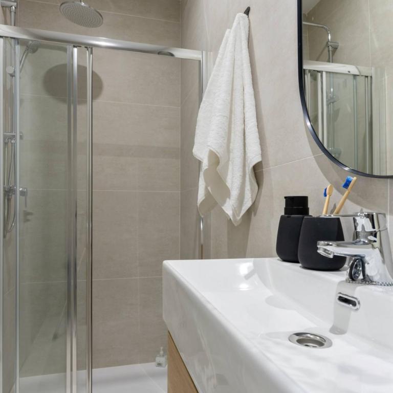 Matisse, totalmente reformado y modernista - Apartamento de 3 dormitorios - 13