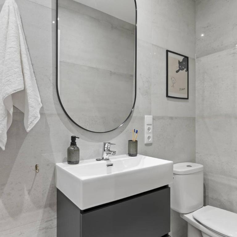 Picasso, para 6 personas, espacioso piso de diseño - Apartamento de 3 dormitorios - 10