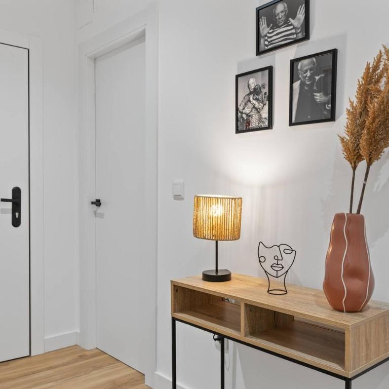 Picasso, para 6 personas, espacioso piso de diseño - Apartamento de 3 dormitorios - 14