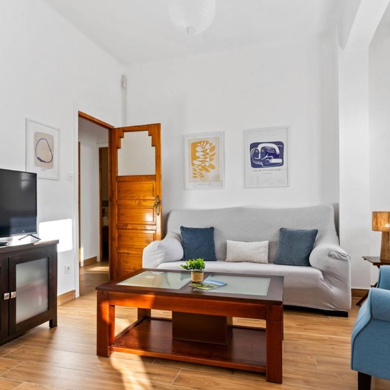 El Parchís, Menéndez Valdés - Apartamento de 2 dormitorios - 11
