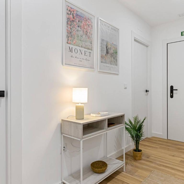 Monet, apartamento con terraza, cuna y trona - Apartamento de 3 dormitorios - 8