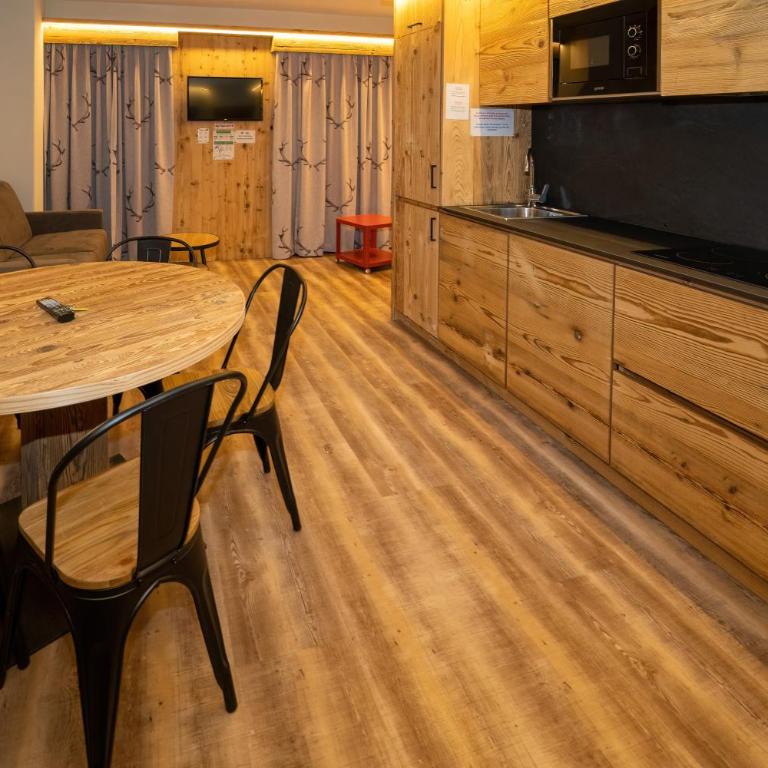 Livigno Chalets - Appartamento con 2 Camere da Letto - 29