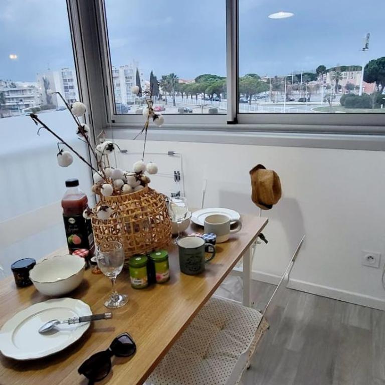 Frégate 2 Centre Ville et Plage - Apartment - 34