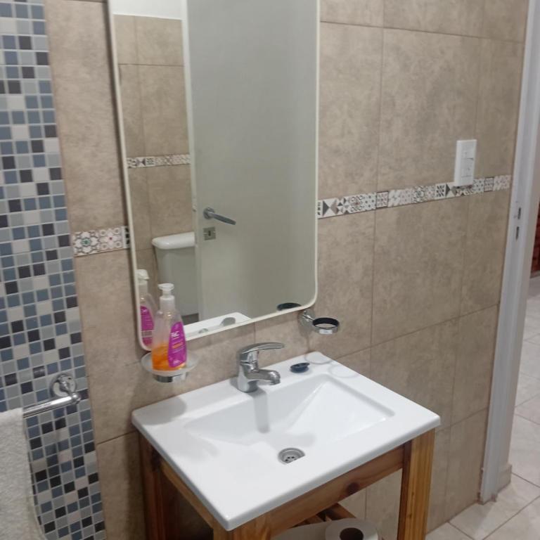 Departamento calido, cerc - Two-Bedroom Apartment - 4