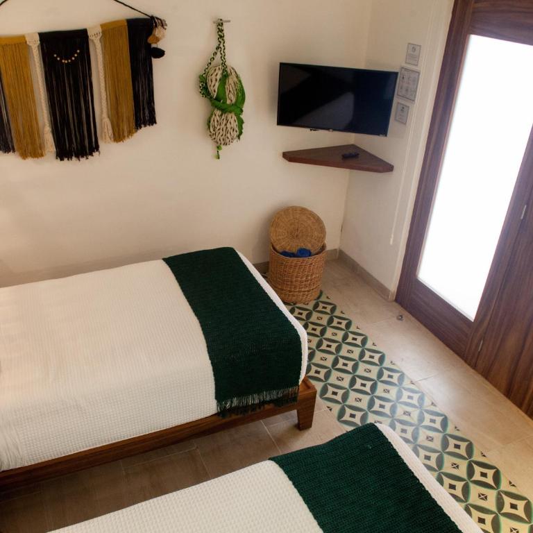 Latino Hotel Boutique - Habitación Doble Pequeña - 2 camas - 8