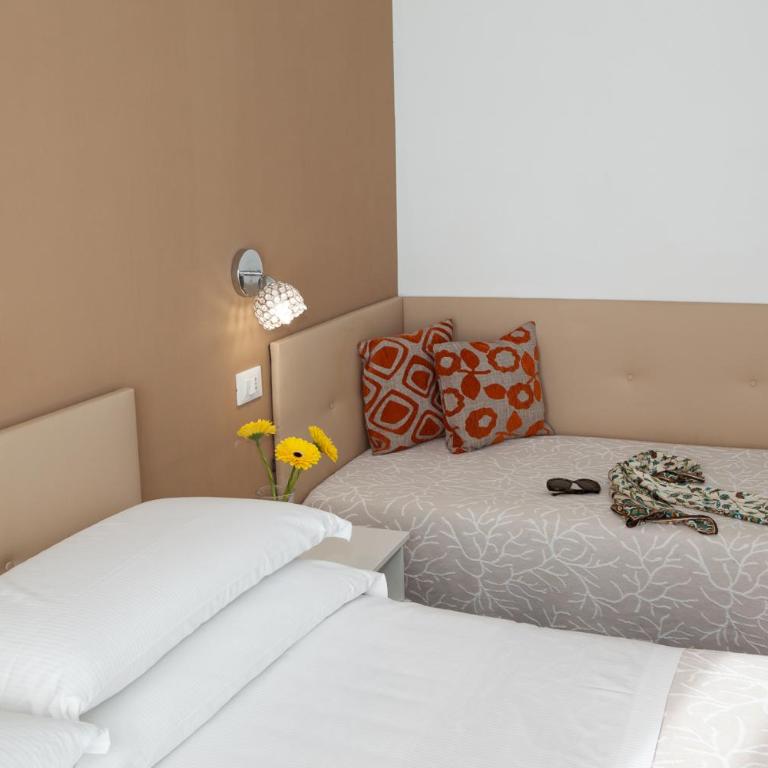 MoMo Seaview Hotel - Camera Tripla - 5