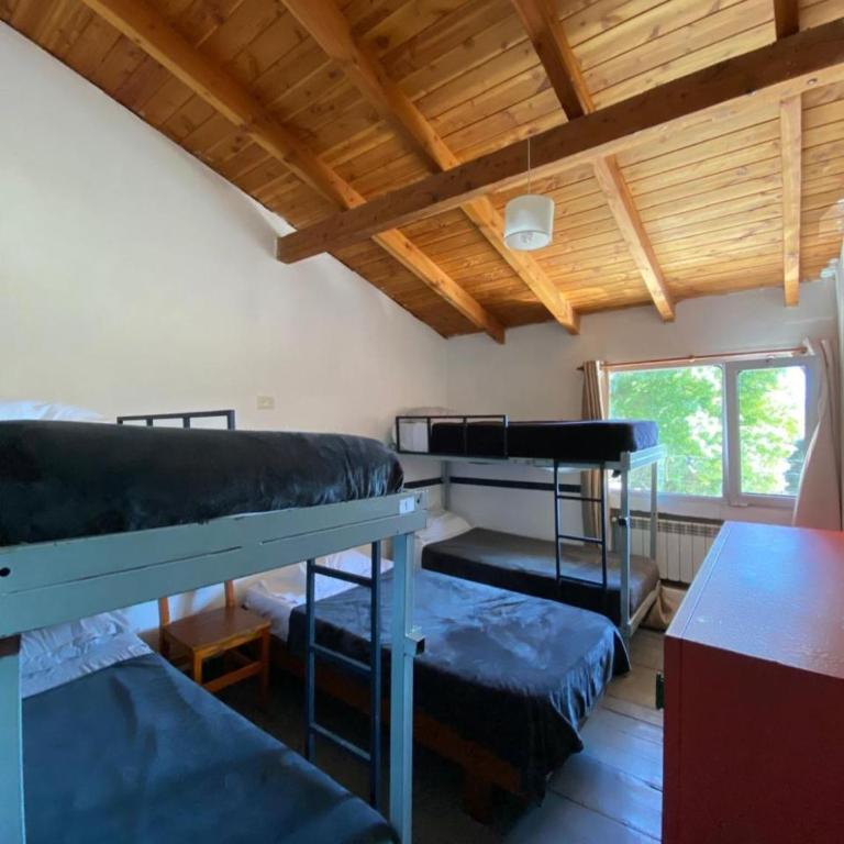 Hostel Punto Patagónico Bariloche - Cama individual en habitación compartida mixta - 2