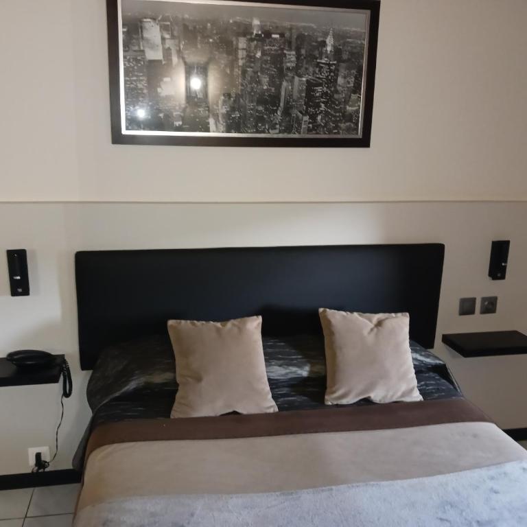 Hotel Médicis - Chambre Double Standard - 2