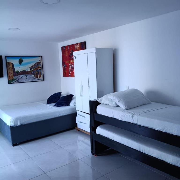 Estudio piso 9 APTO 909 - One-Bedroom Apartment - 2