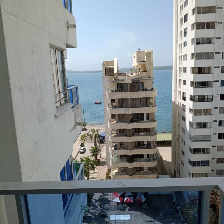 Estudio piso 9 APTO 909 - One-Bedroom Apartment - 3