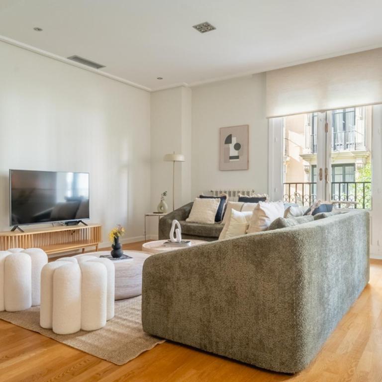 Elegant exclusive -3 Bdrs 2 Baths -Salamanca - Apartamento - 4