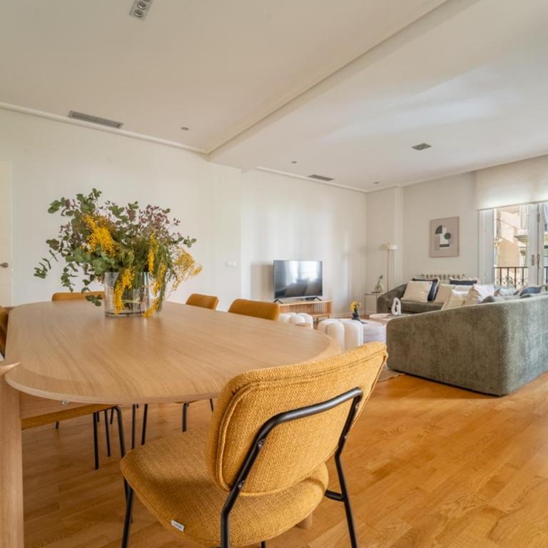 Elegant exclusive -3 Bdrs 2 Baths -Salamanca - Apartamento - 7