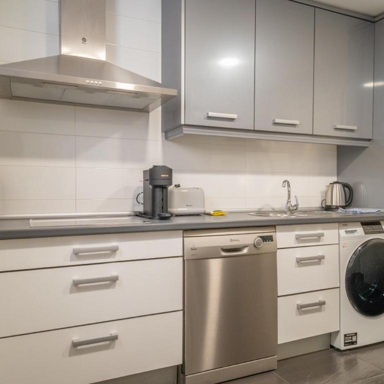 Elegant exclusive -3 Bdrs 2 Baths -Salamanca - Apartamento - 9