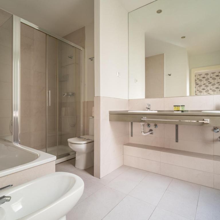 Elegant exclusive -3 Bdrs 2 Baths -Salamanca - Apartamento - 26