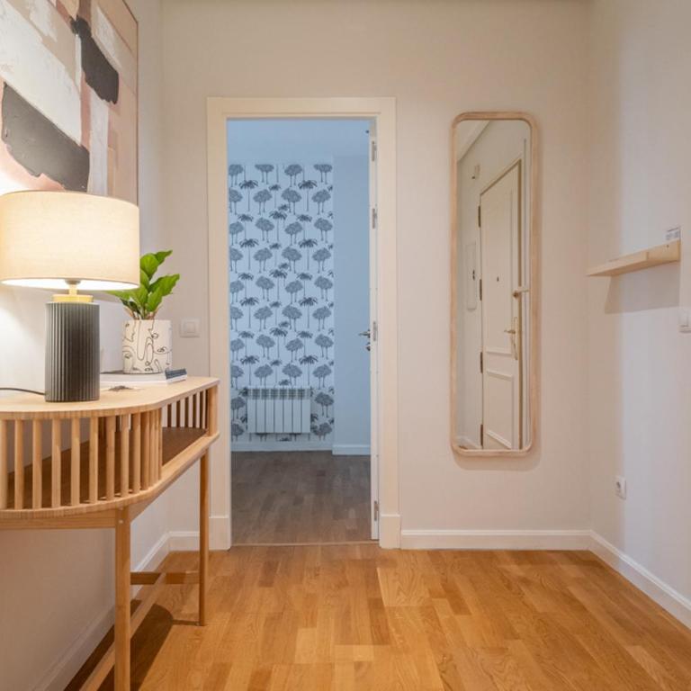 Elegant exclusive -3 Bdrs 2 Baths -Salamanca - Apartamento - 37
