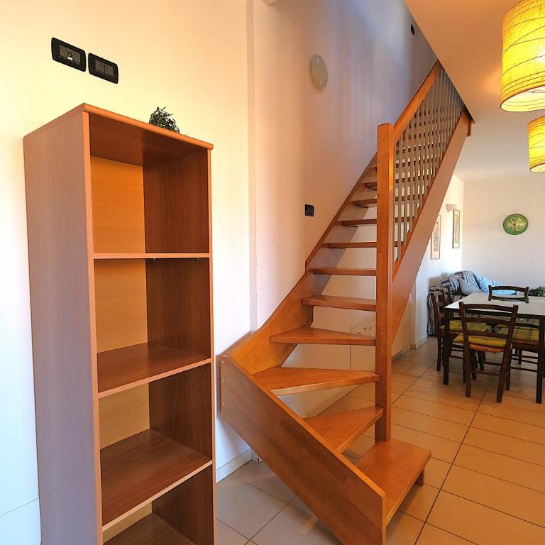 Duplex con doppi servizi Piazza Aurora - Appartamento con 2 Camere da Letto - 17