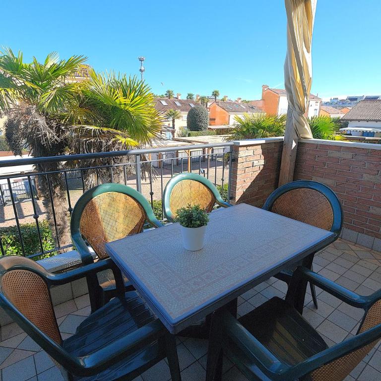 Duplex con doppi servizi Piazza Aurora - Appartamento con 2 Camere da Letto - 5