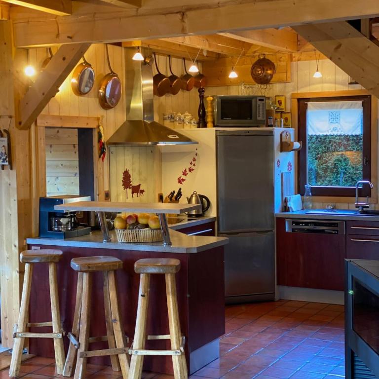 Chalet vue montagne , proche des pistes - Chalet - 17