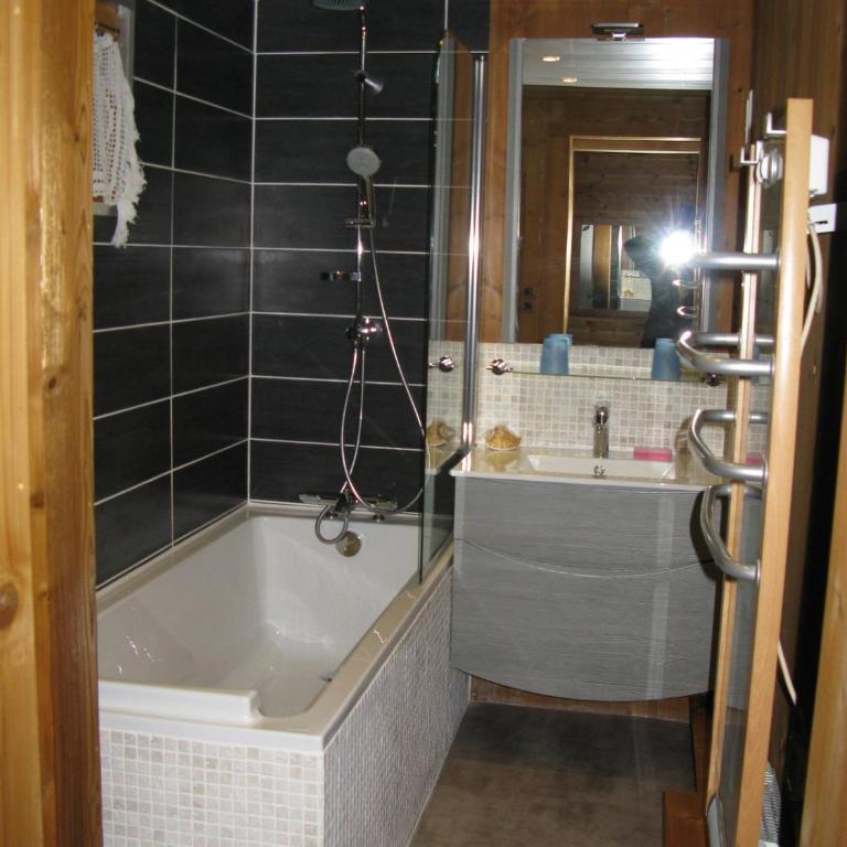 Chalet vue montagne , proche des pistes - Chalet - 6