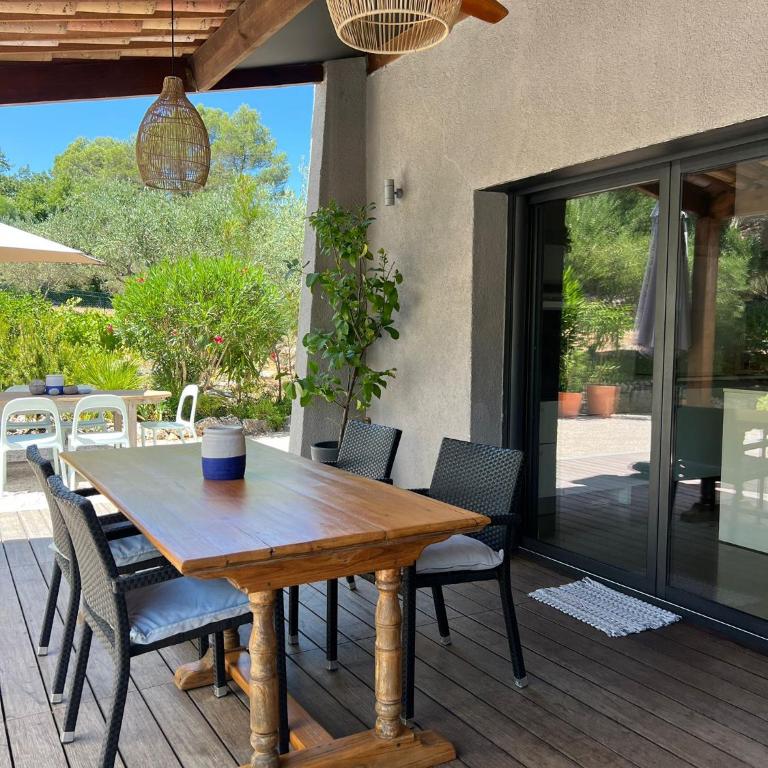 Villa ATHENA - Villa 3 Chambres - 68
