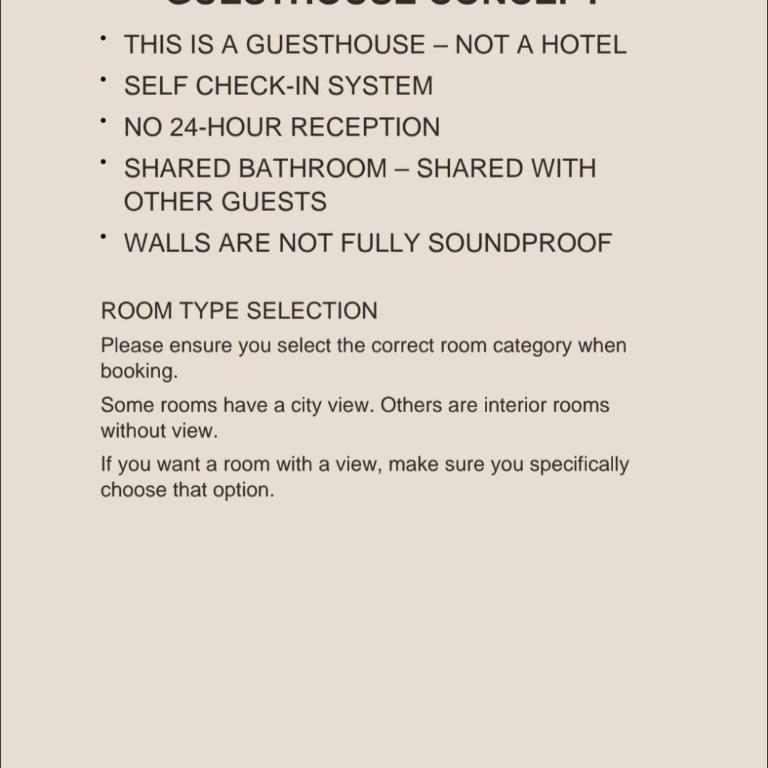 CASA MILA SV19 guesthouse - Standard Double Room with Shared Bathroom - 1