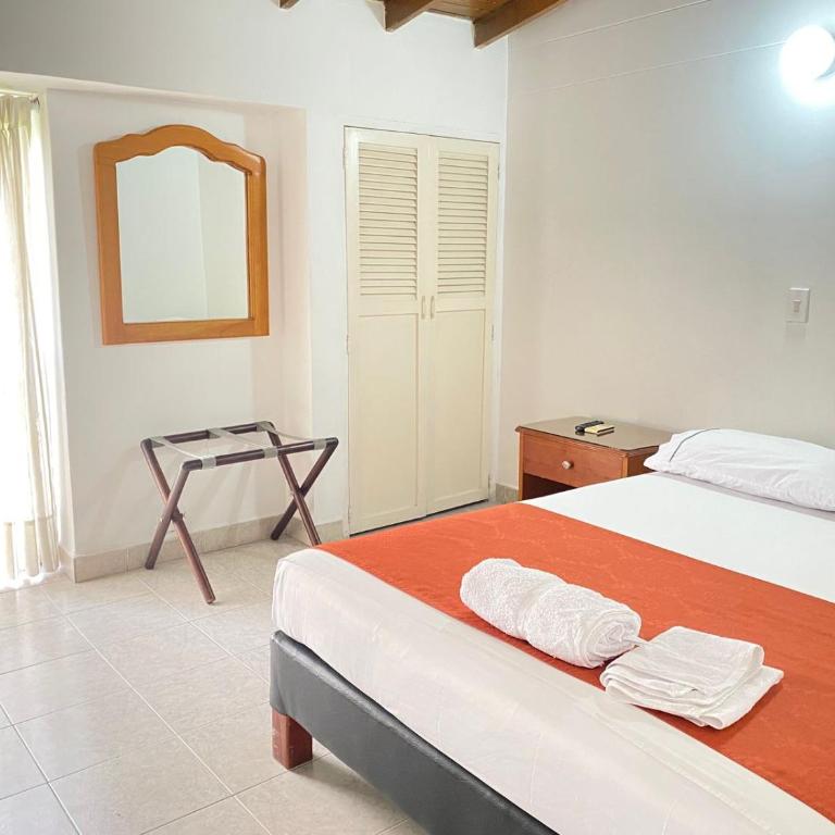 Hotel Laureles 70 Medellín - Habitación Doble - 12