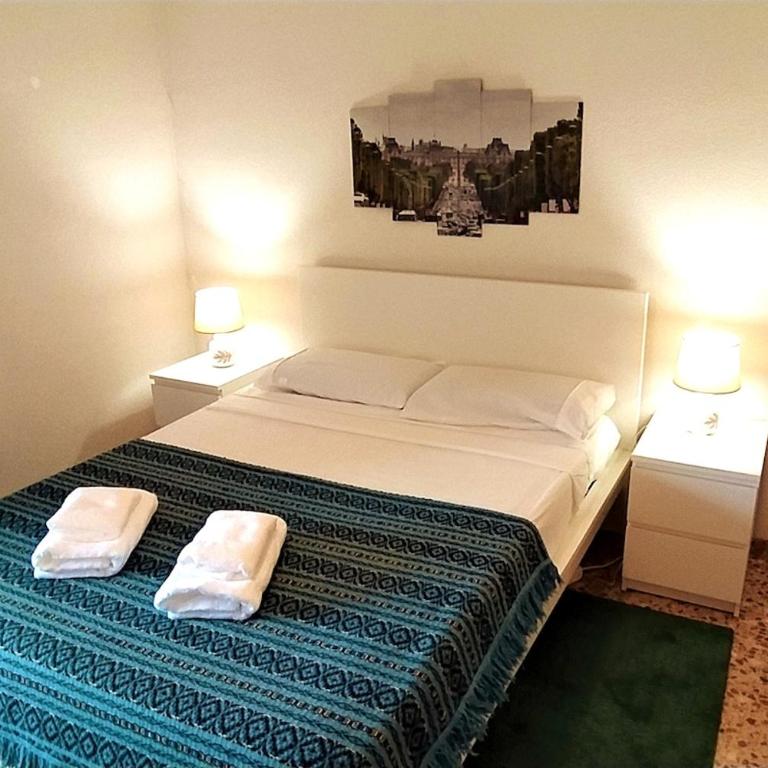 Apartamento a 3 min de la playa con aire acondicionado y parking - Apartamento Estándar de 4 dormitorios - 6