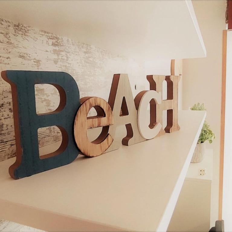 Apartamento a 3 min de la playa con aire acondicionado y parking - Apartamento Estándar de 4 dormitorios - 16