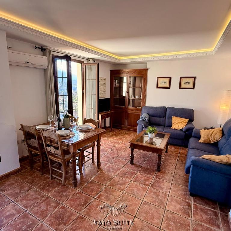 Gran Terraza 360º, Tajo Suite Garmam - Apartamento de 2 dormitorios - 2