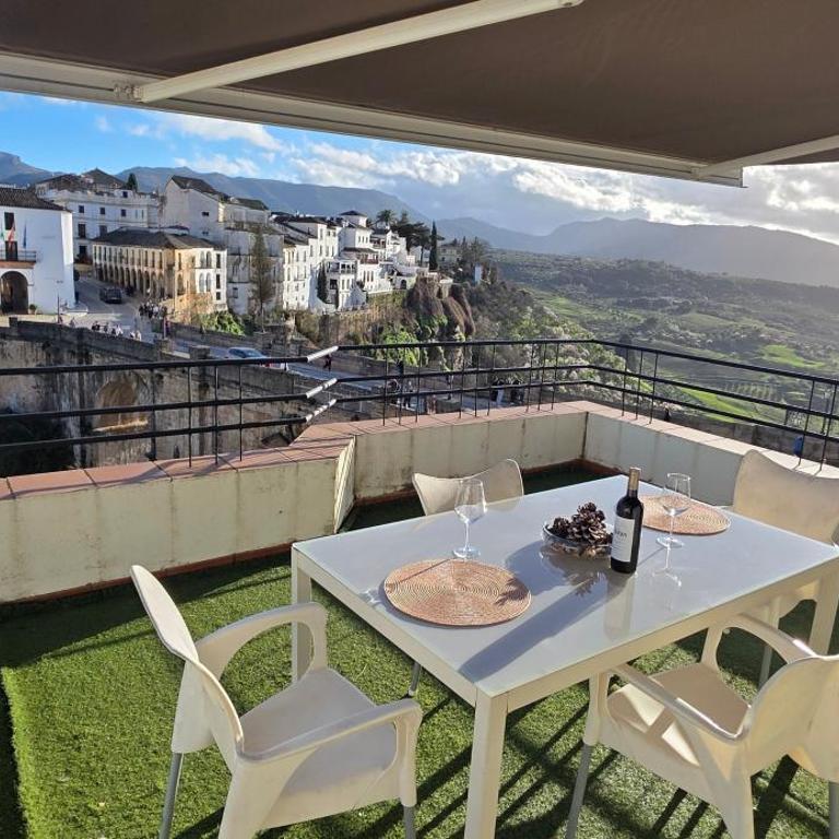 Gran Terraza 360º, Tajo Suite Garmam - Apartamento de 2 dormitorios - 18