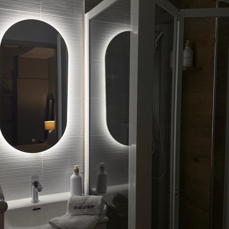 Tao Room - One-Bedroom House - 10