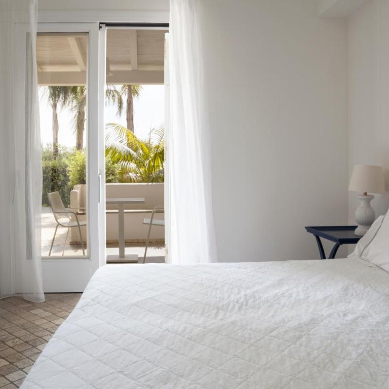 Hotel Mea - Aeolian Charme - Comfort Double Room with Partial Sea View - 3
