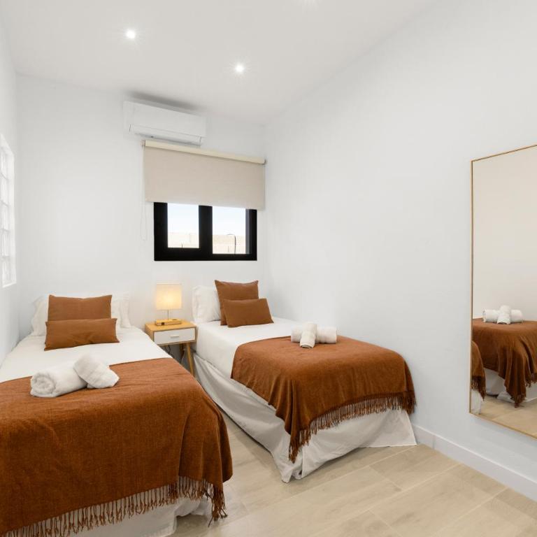 Villa Cactus - Large Private Plot - Heated Pool & BBQ - Luxury Vacation - Villa - 21