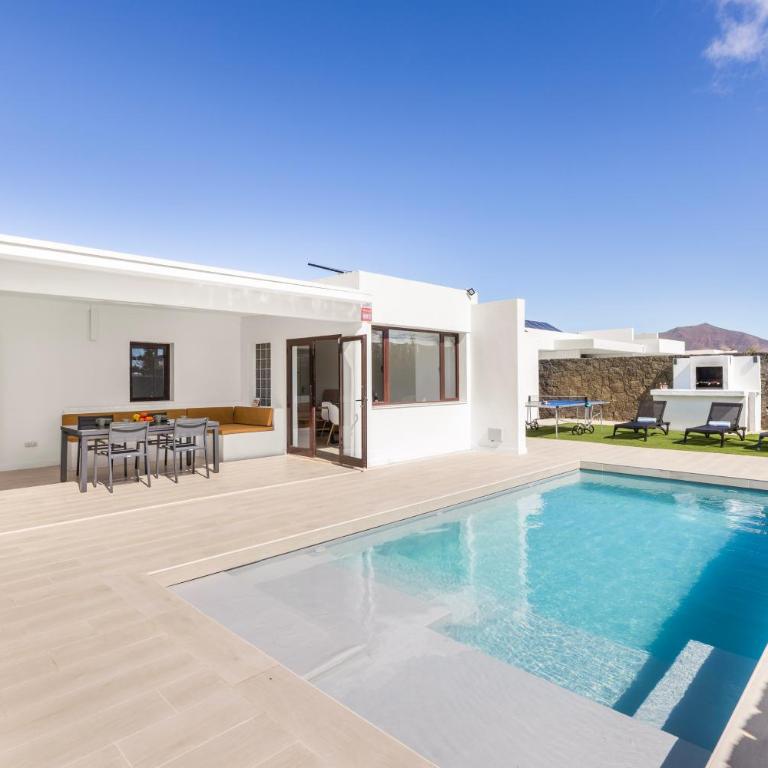 Villa Cactus - Large Private Plot - Heated Pool & BBQ - Luxury Vacation - Villa - 8