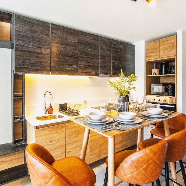 HOM I WiFi, AA, Gym, Parking, 2D2B - Apartment - 34
