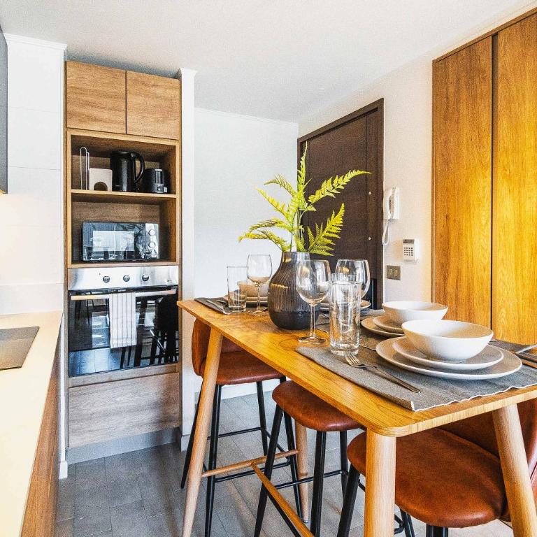 HOM I 2D2B GYM Transporte y Metro cercano - Room #1583166901 - 35