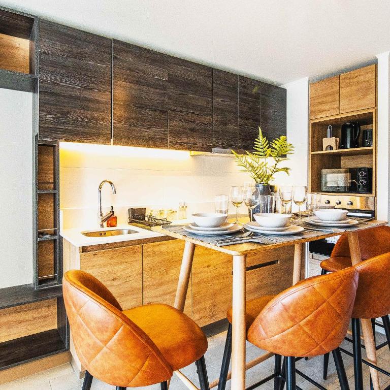 HOM I WiFi, AA, Gym, Parking, 2D2B - Apartment - 33