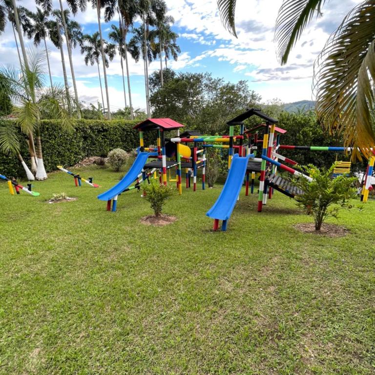 Peaceful 4 bedroom Cottage with pool - One-Bedroom House - 5