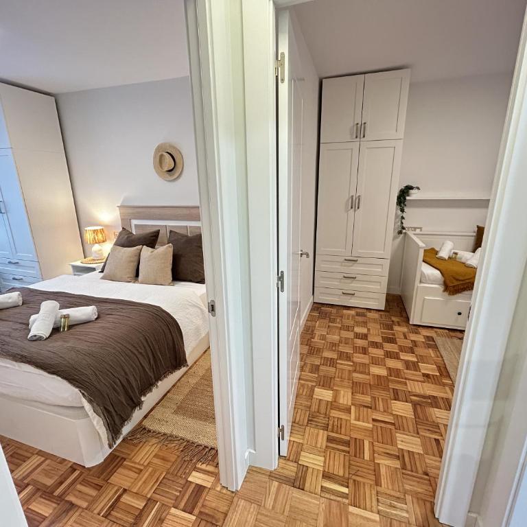 Parque de Invierno - Oviedo - Parking - Wifi - 5 min del centro - Apartamento de 2 dormitorios - 12