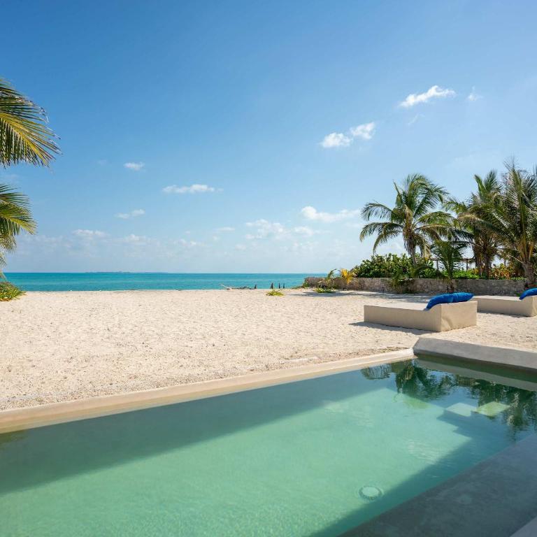 Blanca Beach House - 3BR - Eco-friendly Retreat - Vacation Home - 1