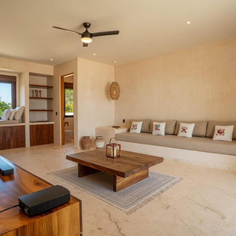 Blanca Beach House - 3BR - Eco-friendly Retreat - Vacation Home - 8