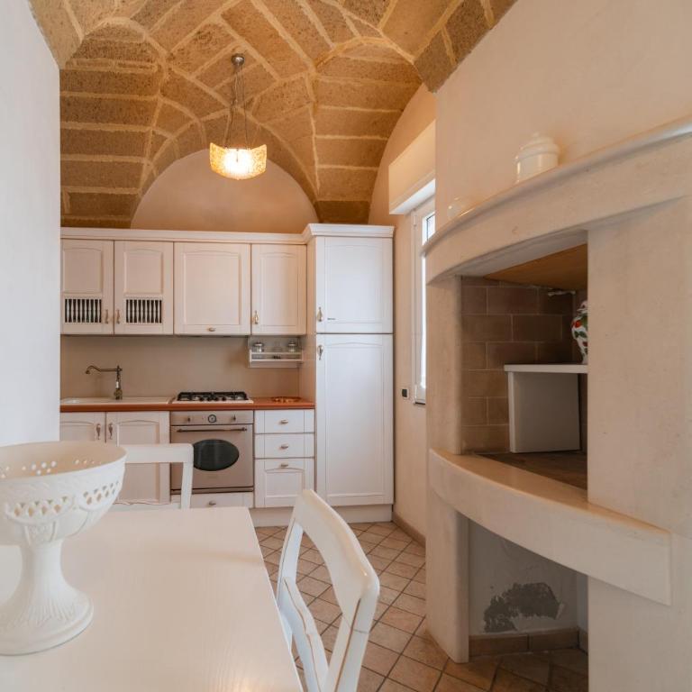Palazzo Antica Gallipoli - One-Bedroom Apartment with Balcony and Sea View - 56
