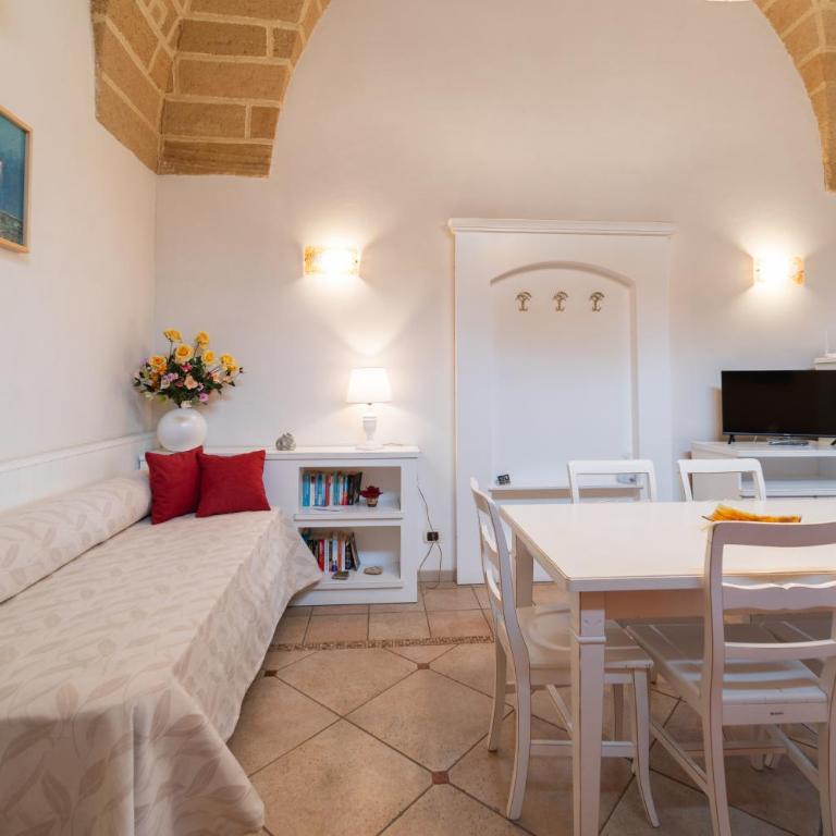 Palazzo Antica Gallipoli - One-Bedroom Apartment with Balcony and Sea View - 15