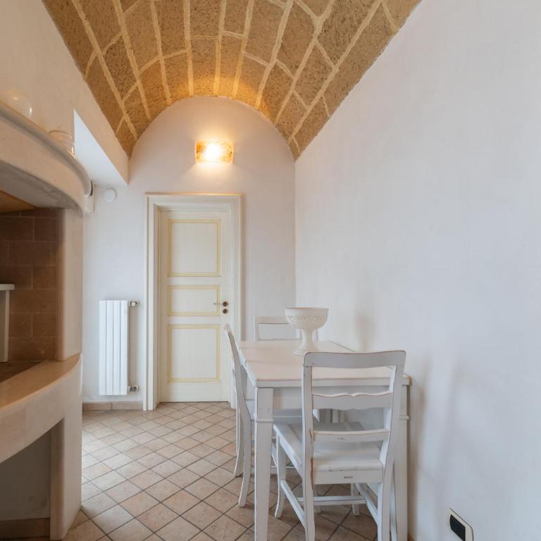 Palazzo Antica Gallipoli - One-Bedroom Apartment with Balcony and Sea View - 55
