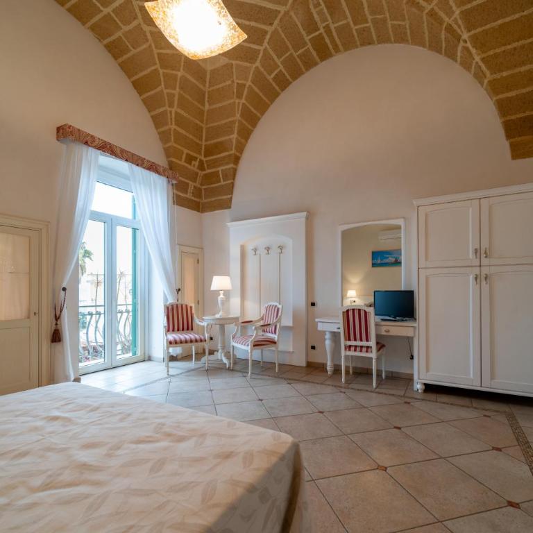 Palazzo Antica Gallipoli - One-Bedroom Apartment with Balcony and Sea View - 31