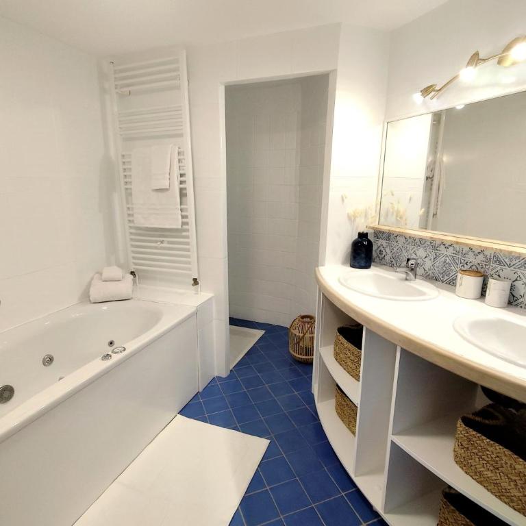 Duplex L'Aparté 2 à 4 pers - Balnéo - Appartement Familial 2 Chambres - 16