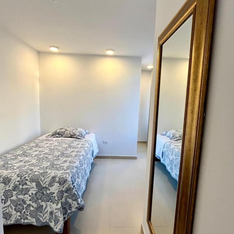 Casa Cerezos - Family Double Room - 8