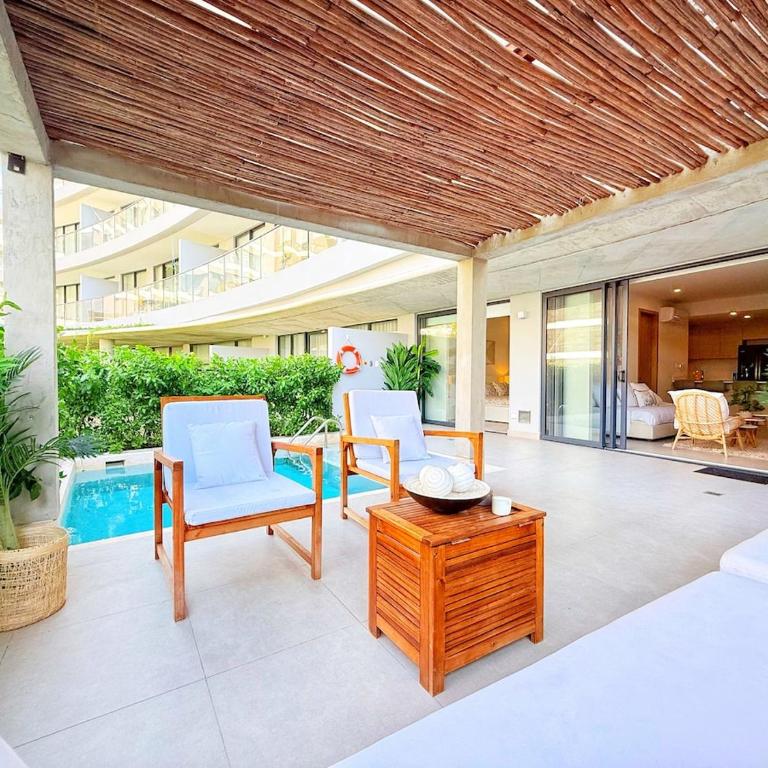 Beachfront 2BR Private Pool - Morros Kai - Two-Bedroom Apartment - 54